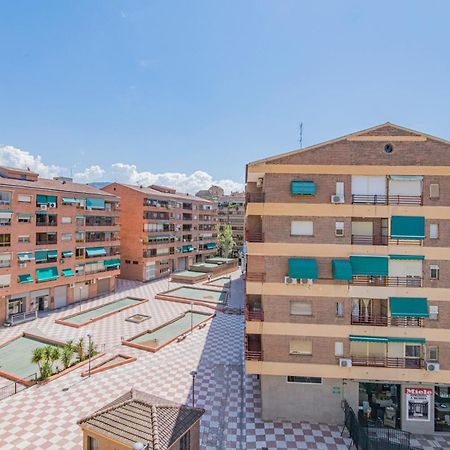 شقة Avenida Del Sur Retreat Con Terraza غرناطة المظهر الخارجي الصورة
