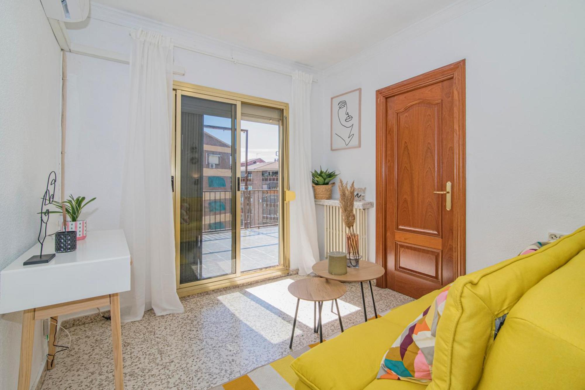 شقة Avenida Del Sur Retreat Con Terraza غرناطة المظهر الخارجي الصورة